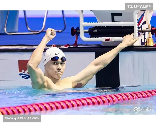 孙杨更换体能教练加强自由泳中长距离核心力量提升训练效果